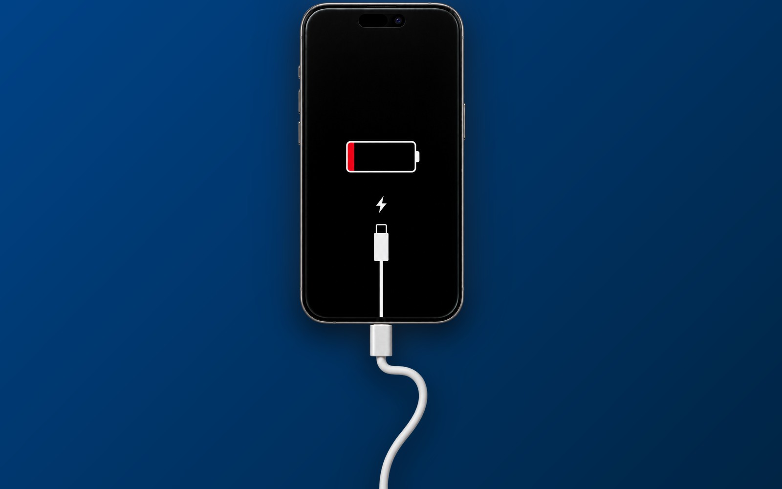 iPhone met een lege accu en een oplaadkabel op het scherm
