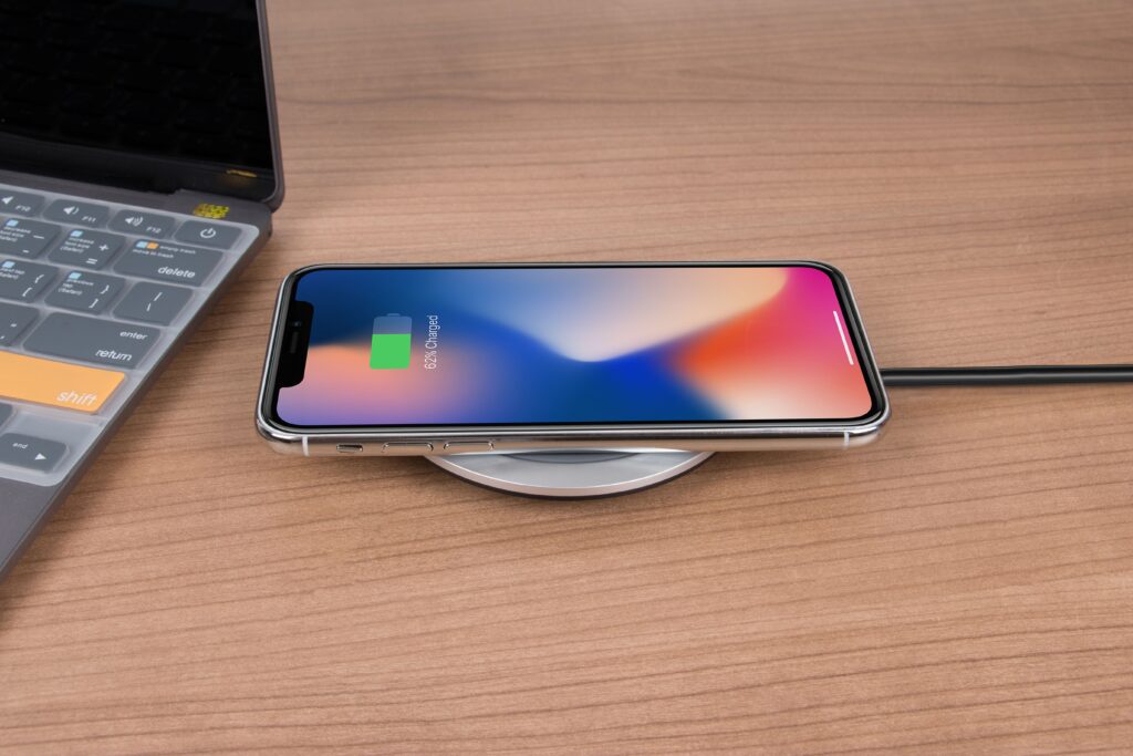 iphone aan het opladen